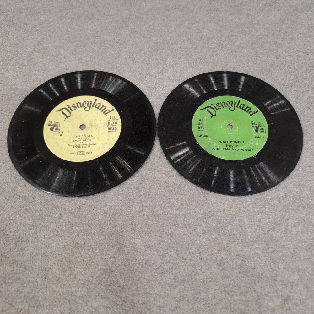 Disneyland Records Snow White and Peter Pan 33 1/3 RPM Vinyl Lot‎ of 2